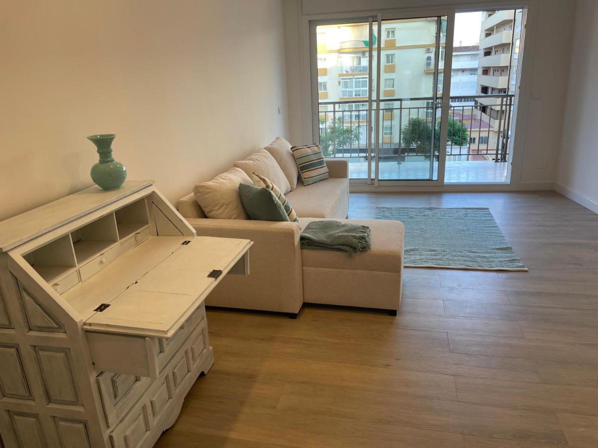 Piso A Estrenar Junto A La Playa Apartman Fuengirola Kültér fotó